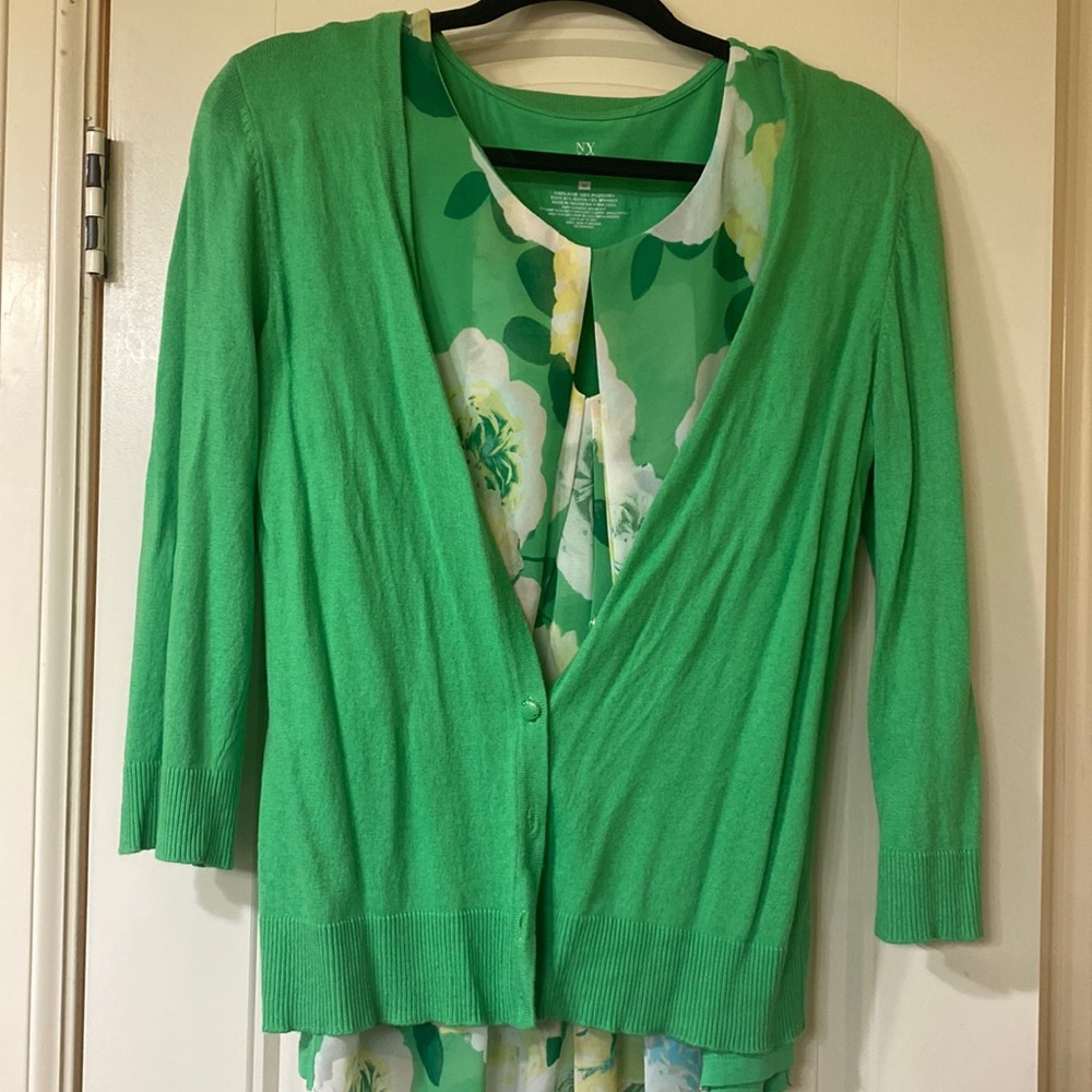 New York & Co size Large green cardigan with size Medium undershirt, 2 pieces